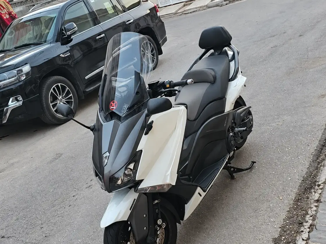 Yamaha TMAX 530 4