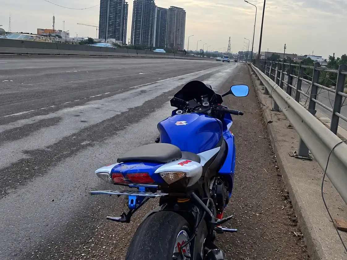 سوزوکی جی ئێس ئێکس ئار 600 (جكسر) 3