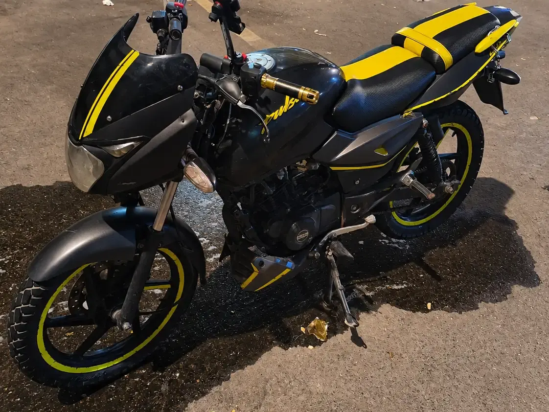 باجاج بولسر 150 نيون 5