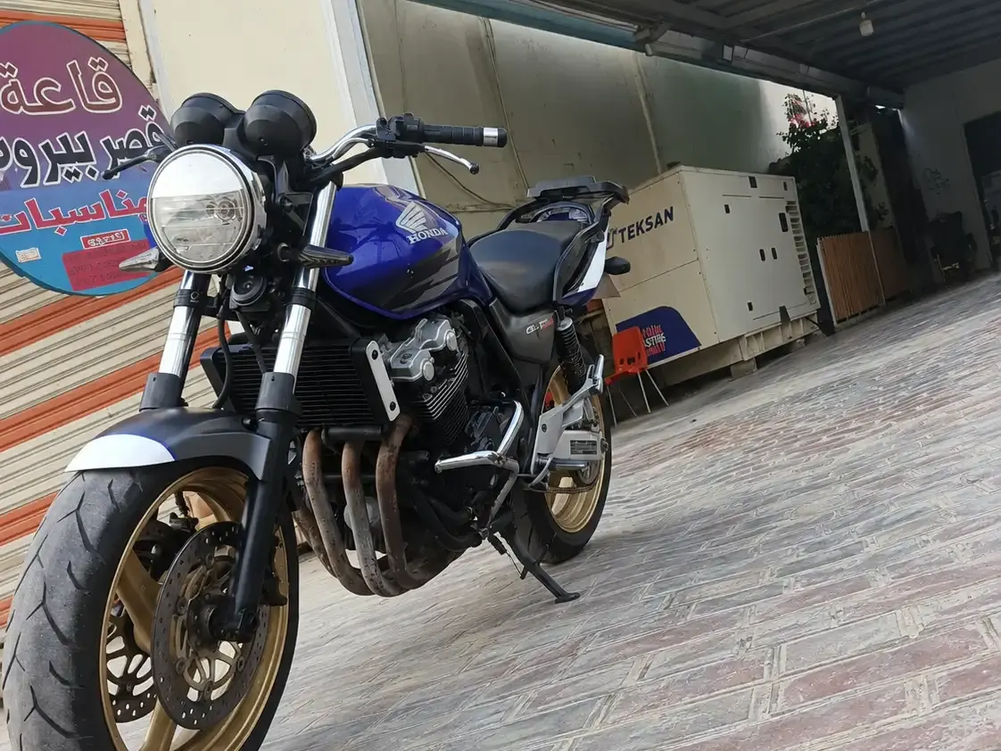 هۆندا سی بی 400 Super Four Hyper VTEC (NC39) 2