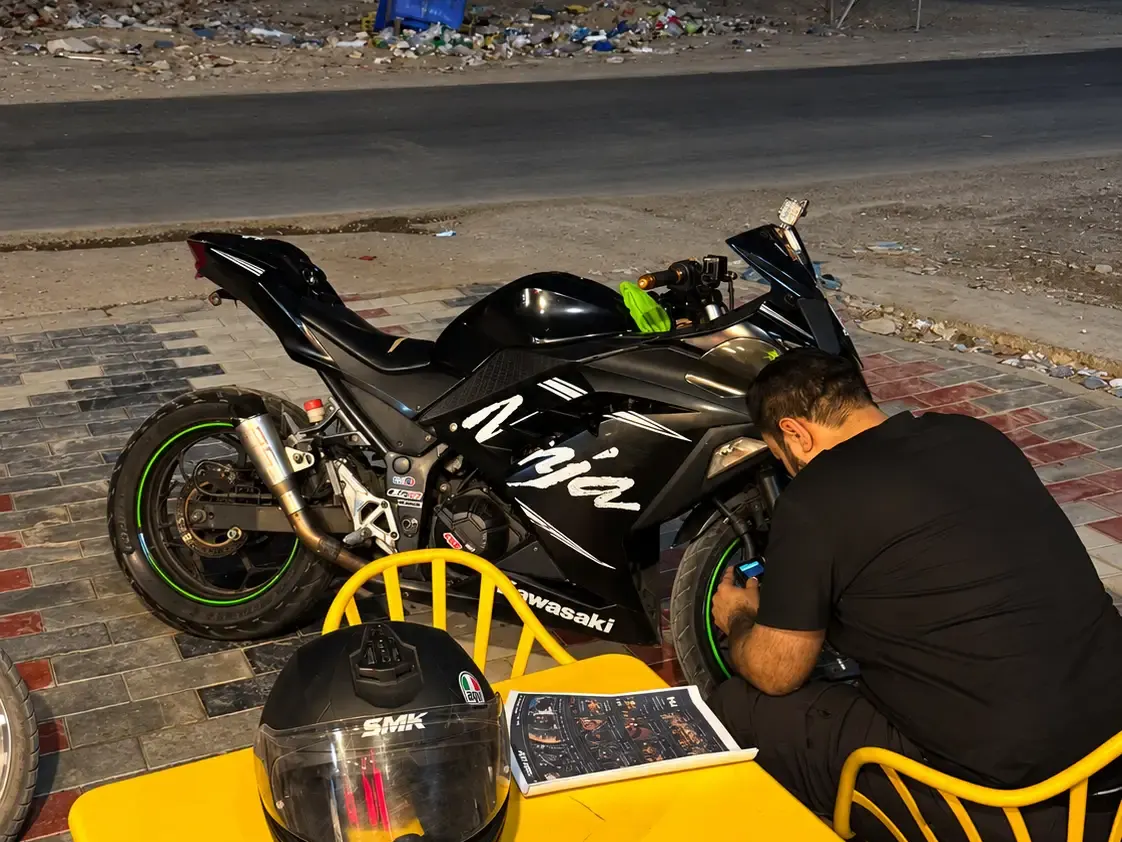 كاواساكي نينجا 400 4
