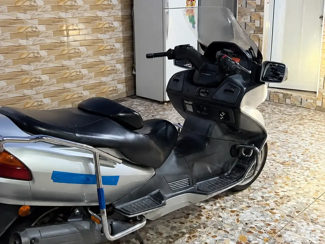 سوزوكي بيرغمان 400 (سكاي ويف) 5