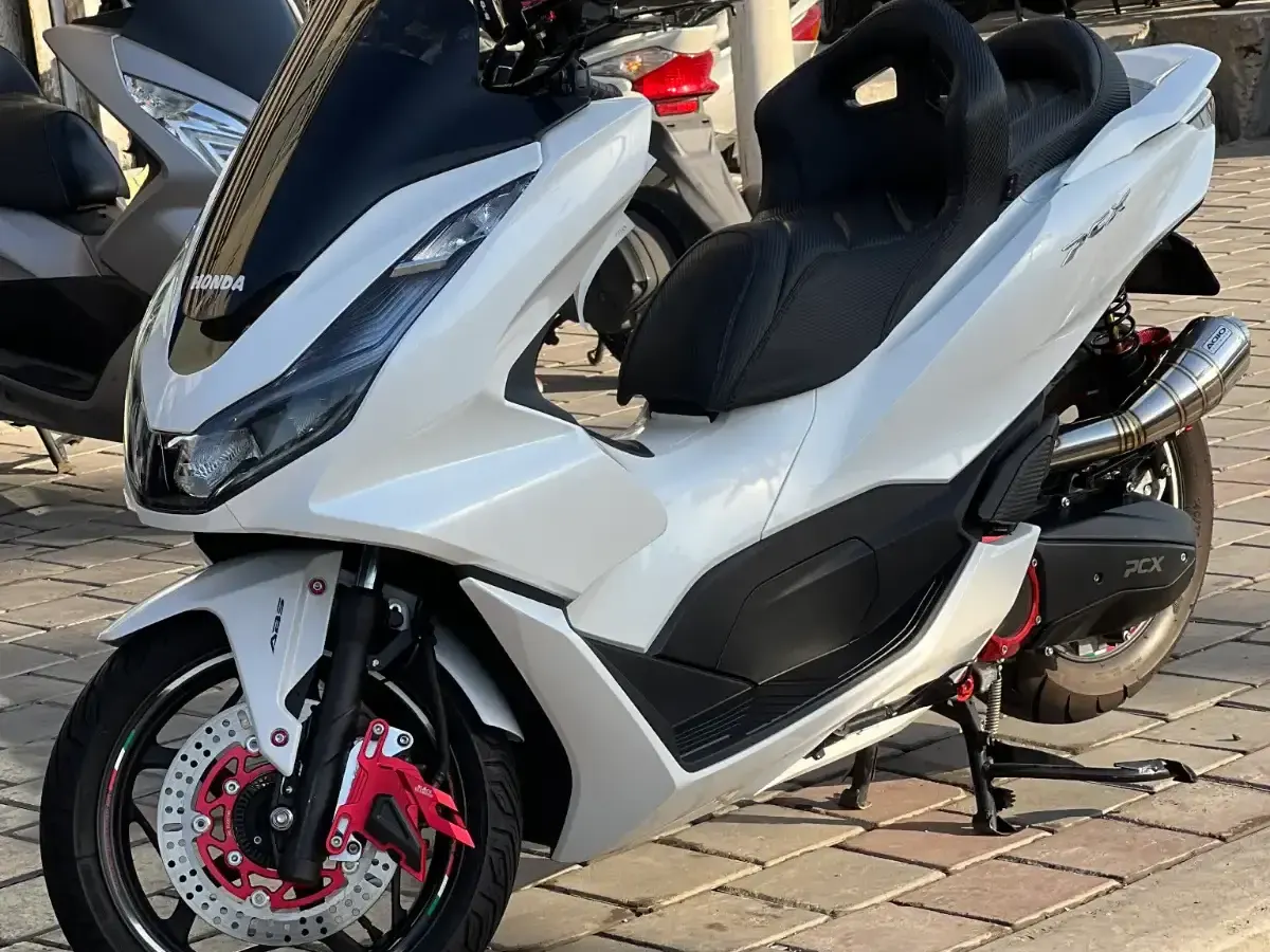 هوندا PCX 125 1