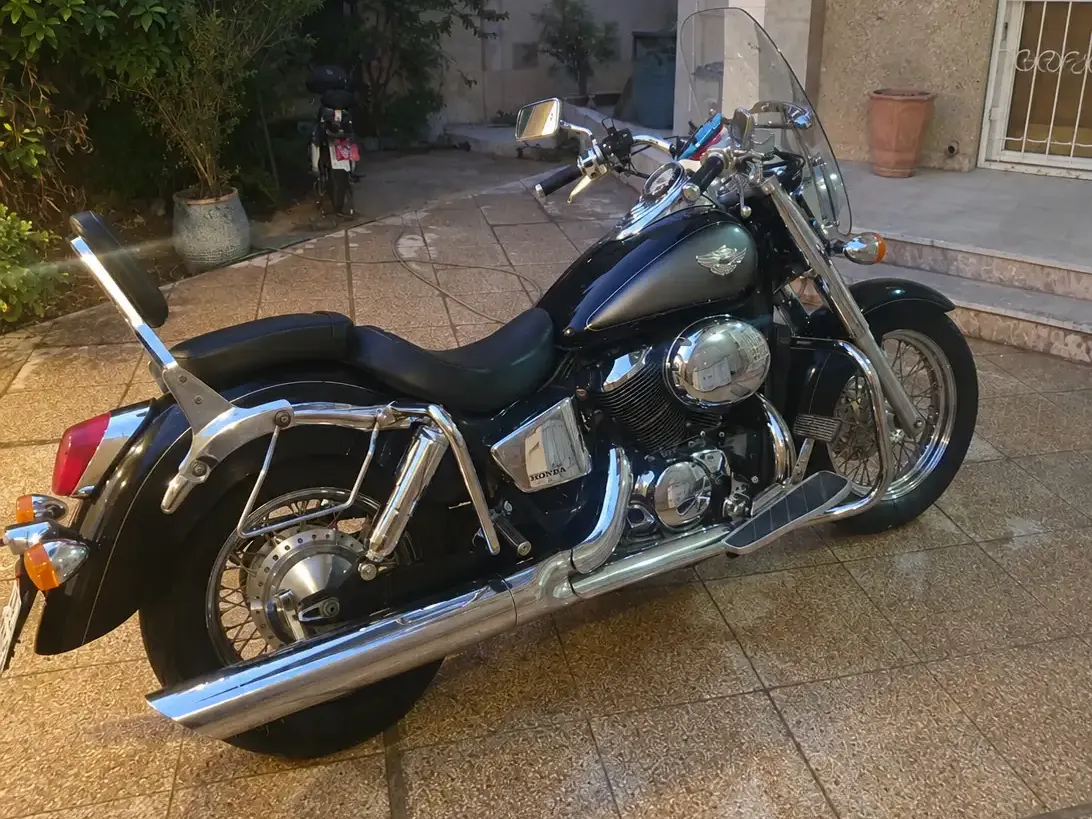 هوندا شادو VT400 6