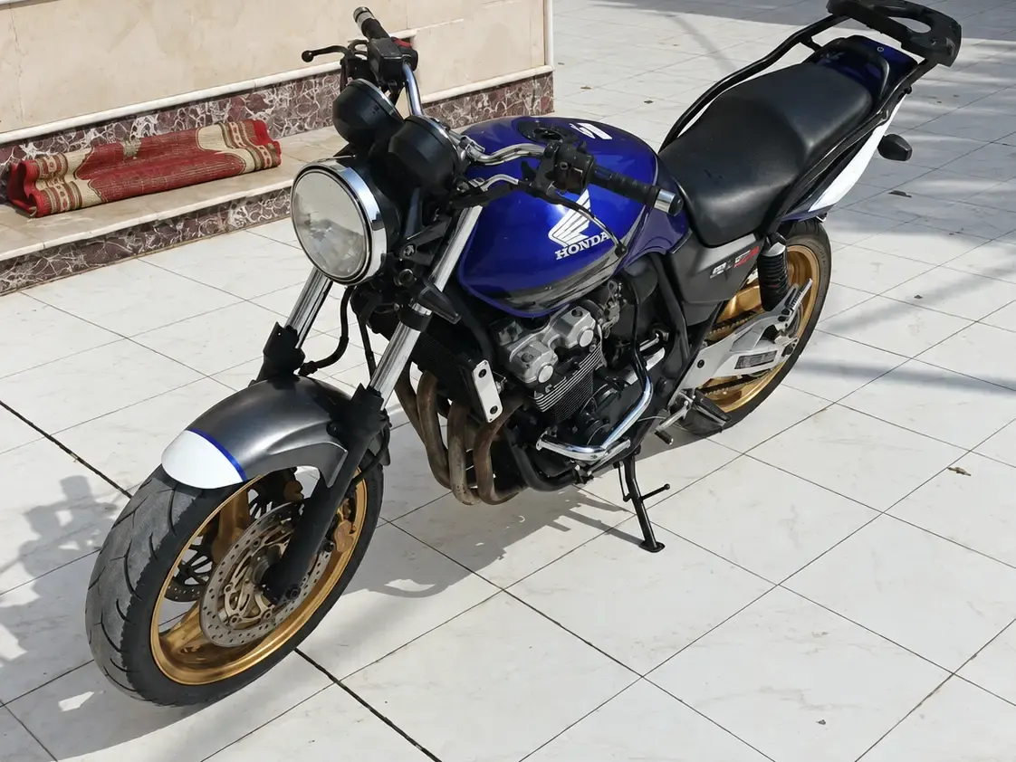 هۆندا سی بی 400 Super Four Hyper VTEC (NC39) 3