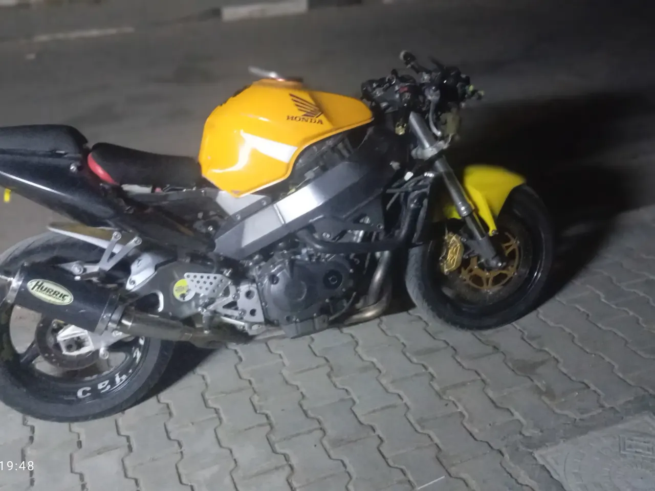 هوندا CBR 954RR (فايربليد SC50) 1