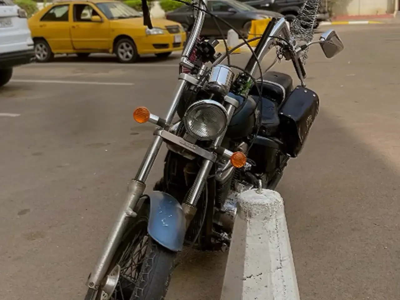 هۆندا Steed VT400 2