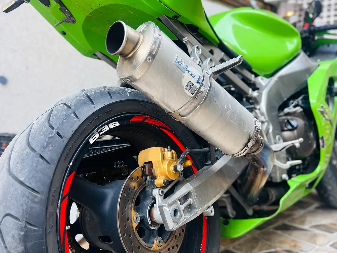 Kawasaki Ninja ZX-6R 636 FI (05-06) (Ninja 636) 5