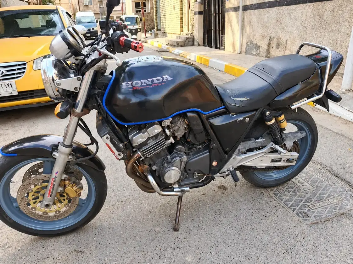 هۆندا سی بی 400 Super Four (NC31) 4