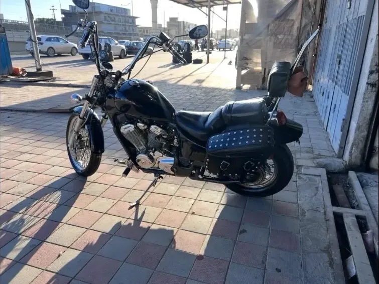 هۆندا Steed VT400 4