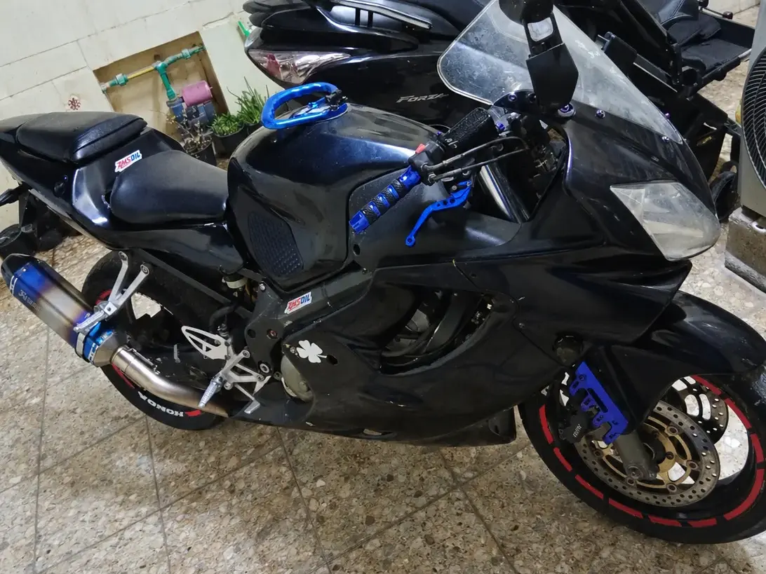 هۆندا سی بی ئار 600F4i (CBR600F4i) 1