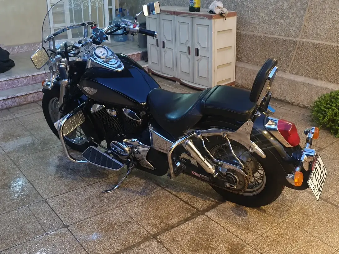 هوندا شادو VT400 5