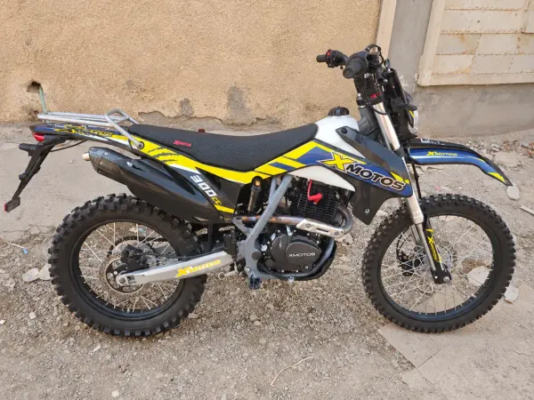 إكس موتوس XB 300