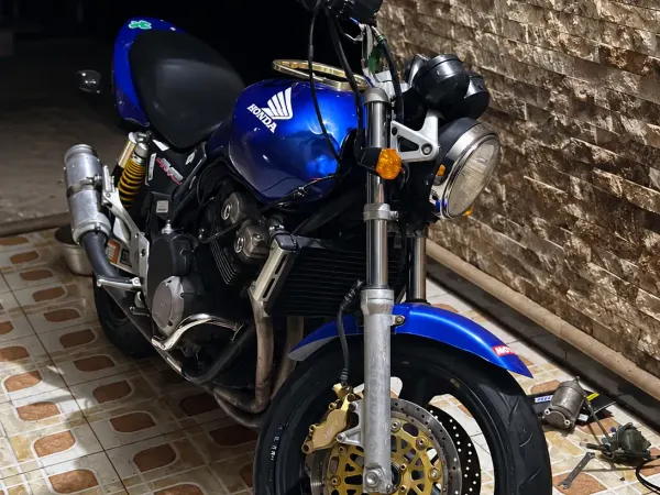 هوندا CB 400 سوبر فور هايبر VTEC (NC39)